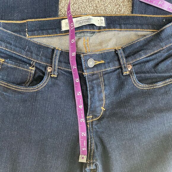 Abercrombie & Fitch Bootcut Jeans – Size 28x33 (6R) - Picture 4 of 9
